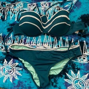 Shade & shore teal bikini (34C/M) plus cover up!